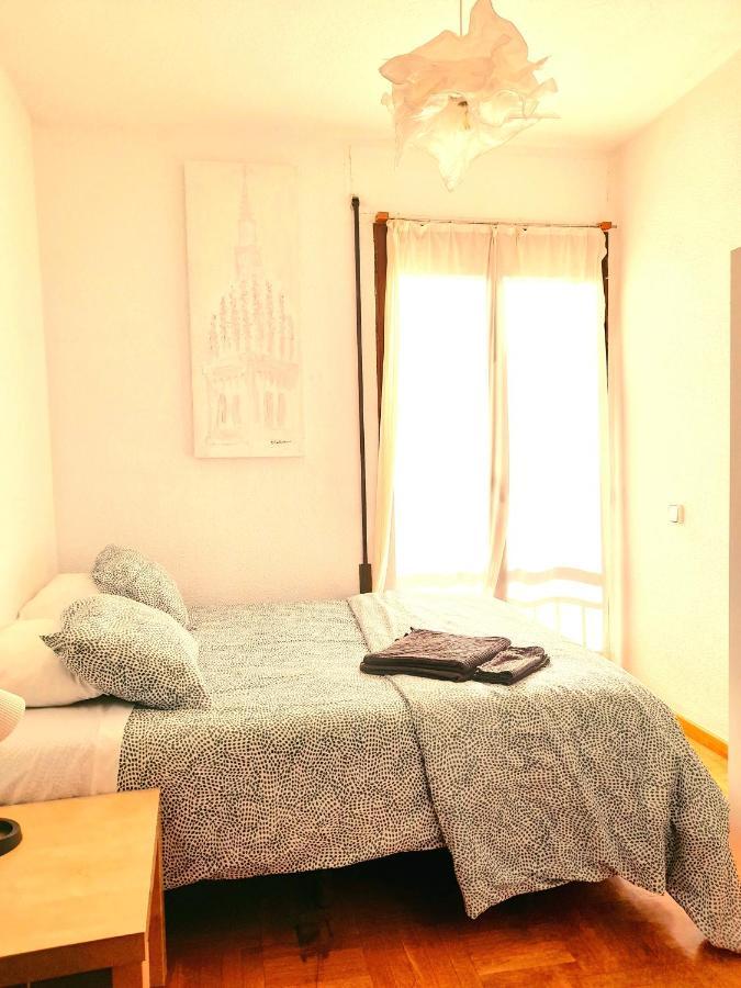 No Fiestas, 5 Dormitorios Solo Familias, Parejas O Trabajo Parking Publico Gratis A 300M Toledo Exterior photo